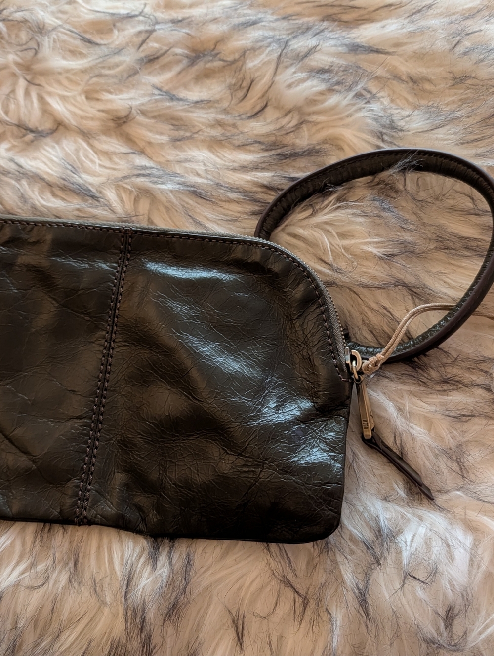 NWT Hobo Brand Leather Wristlet Clutch in Deep Moss - Picture 5 of 5